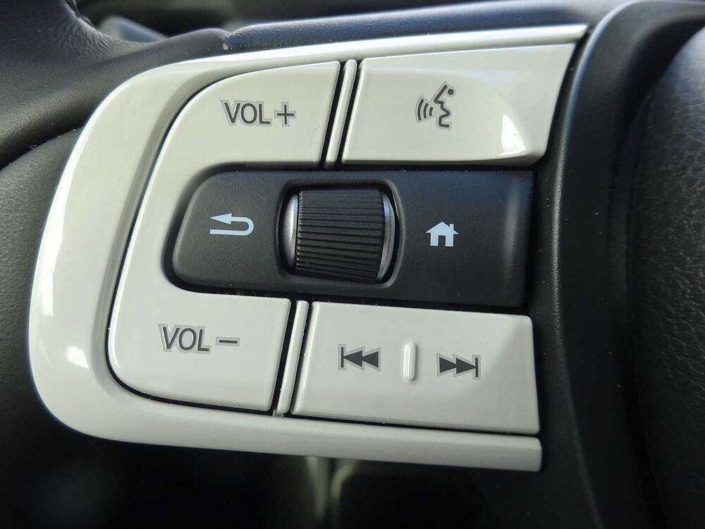 Honda Jazz Hybrid e: HEV 1.5 i-MMD Crosstar Advance