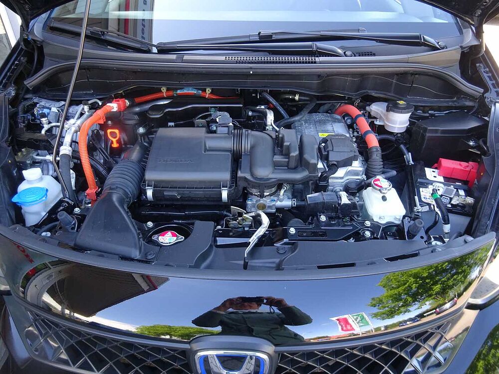 Honda Jazz Hybrid e: HEV 1.5 i-MMD Advance*Lenkradheizung*Navi