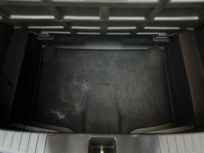 Honda Civic 1.8 i-VTEC Automatik Sport