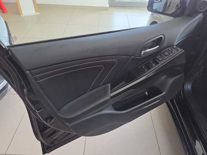 Honda Civic 1.4 i-VTEC Elegance