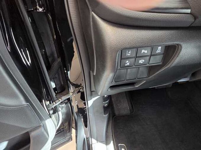 Honda CR-V Hybrid 2.0 i-MMD 2WD Sport Line