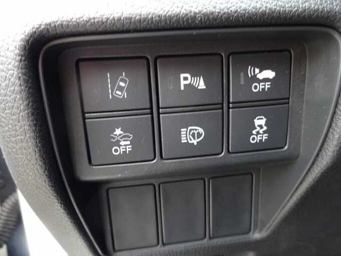 Honda CR-V Hybrid 2.0 i-MMD 4WD Elegance *Allrad, AZV, Navi