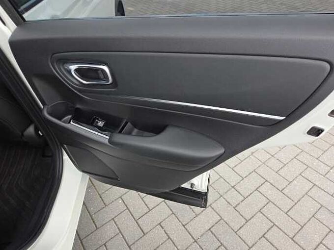Honda HR-V Hybrid e:HEV 1.5 i-MMD Advance