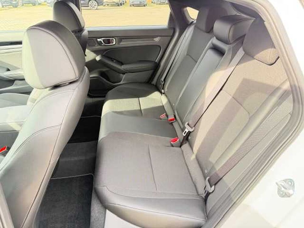 Honda Civic e: HEV 2.0 i-MMD Hybrid Sport