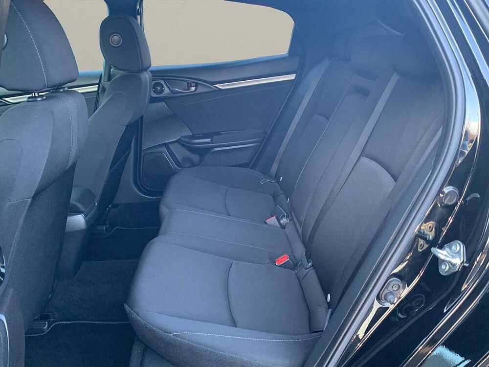 Honda Civic 1.0 Elegance Facelift REIFEN NEU!