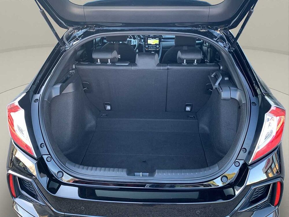 Honda Civic 1.0 Elegance Facelift REIFEN NEU!