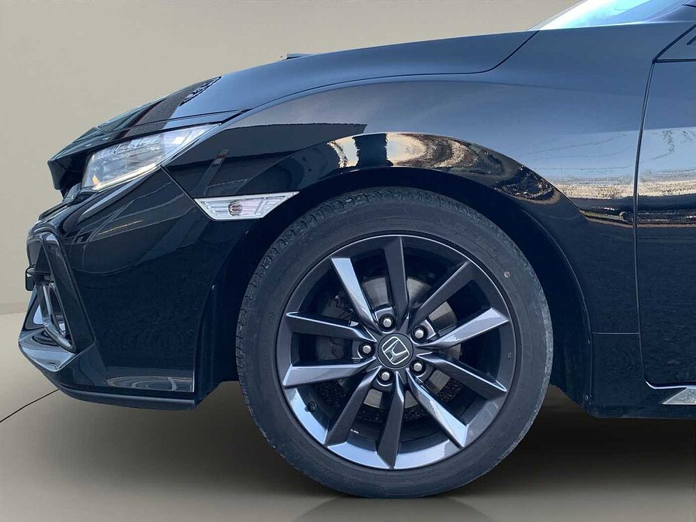 Honda Civic 1.0 Elegance Facelift REIFEN NEU!