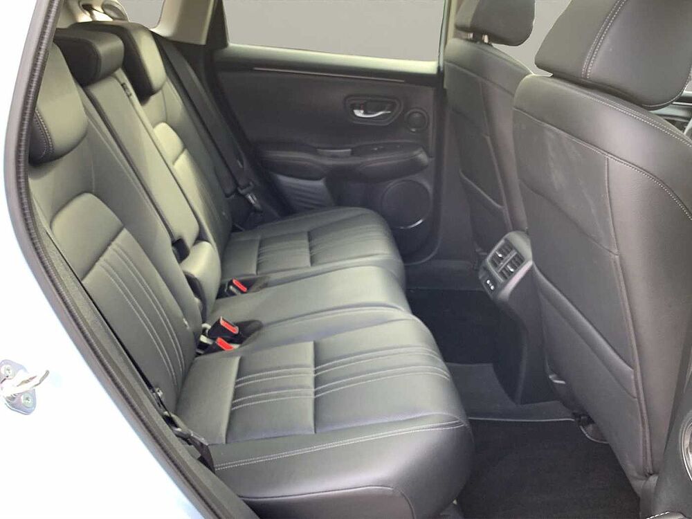 Honda ZR-V e: HEV Advance 20-Zoll+AHK schwenkbar