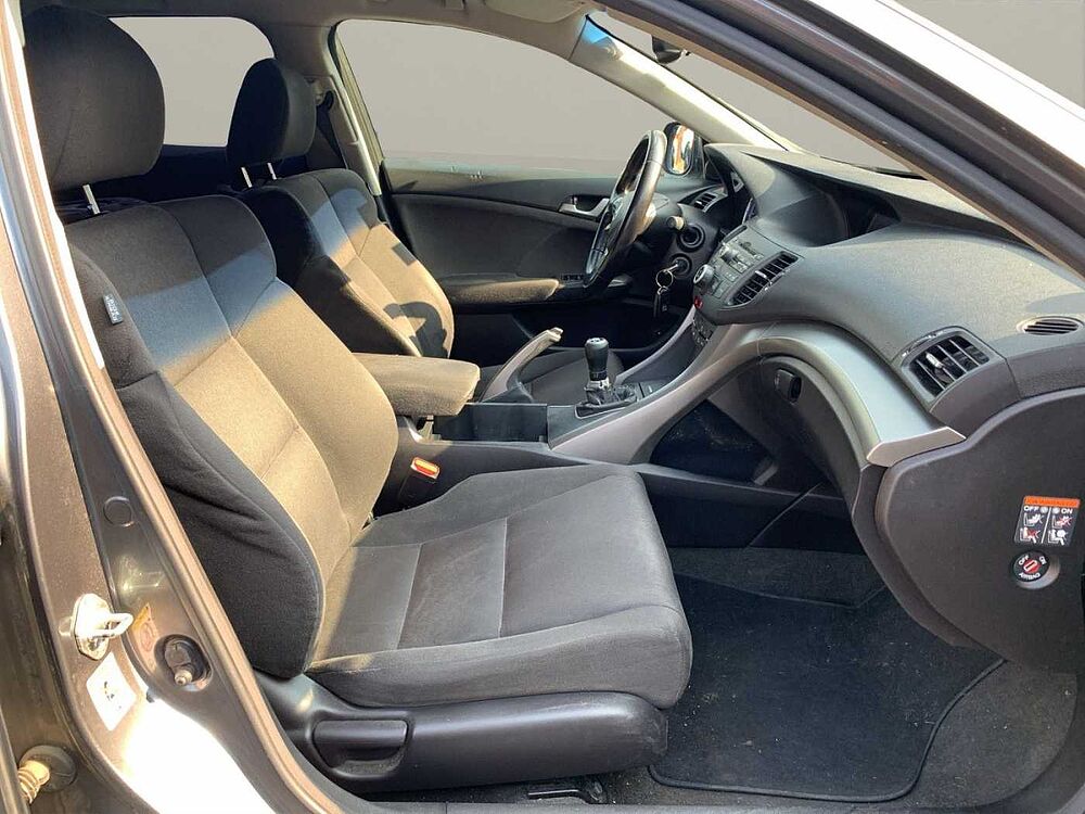 Honda Accord Tourer 2.0 Elegance Advantage