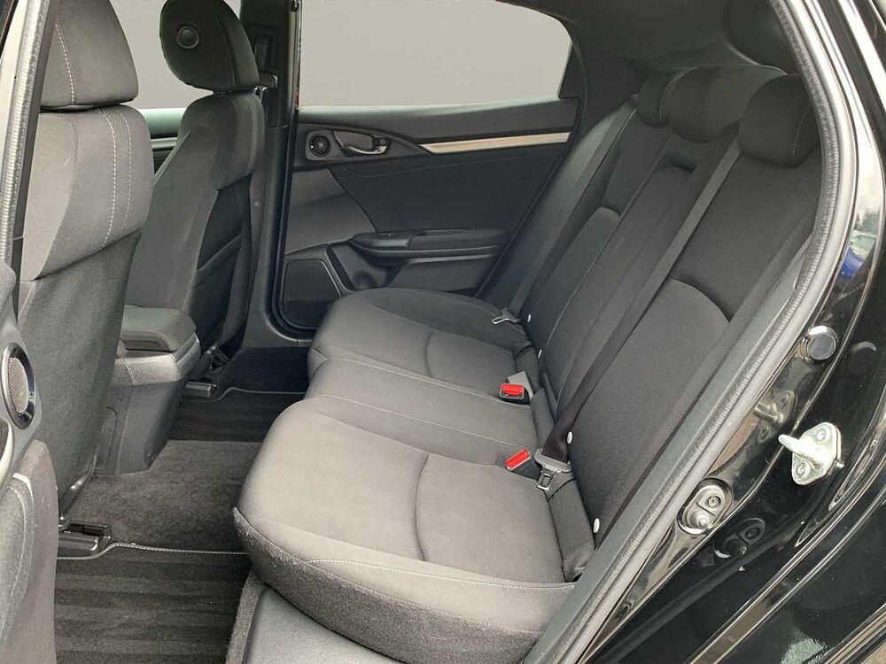 Honda Civic 1.6 i-DTEC Elegance NAVI ACC SITZHEIZ M&S