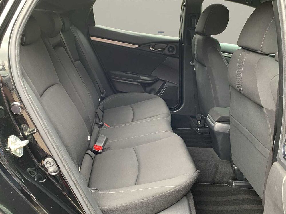 Honda Civic 1.6 i-DTEC Elegance NAVI ACC SITZHEIZ M&S