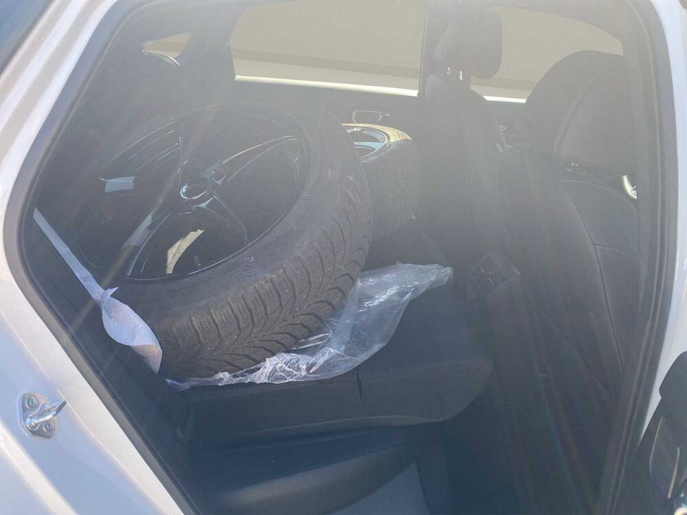 Honda Civic 2.0 e: HEV Sport Winterräder