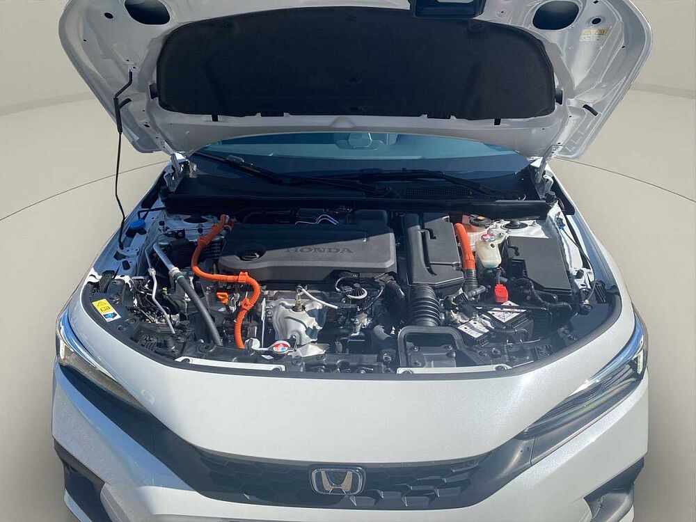 Honda Civic 2.0 e: HEV Sport Winterräder
