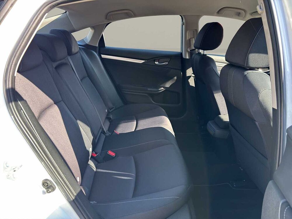 Honda Civic Lim. 4-trg. 1.6 i-DTEC Elegance Navigation