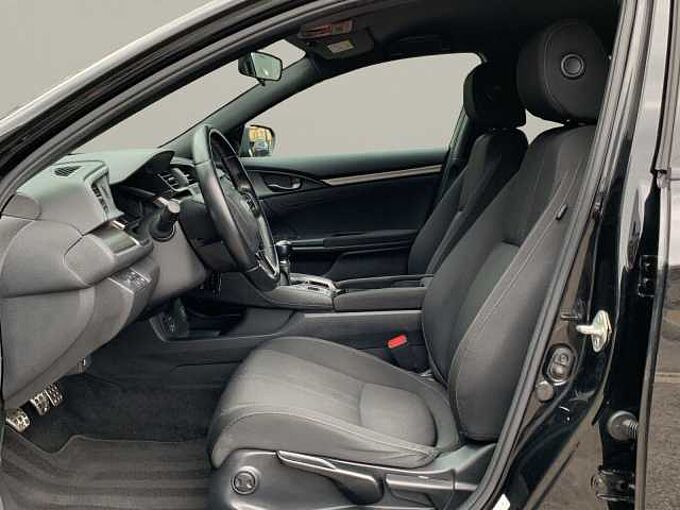 Honda Civic 1.6 i-DTEC Elegance NAVI ACC SITZHEIZ M&S