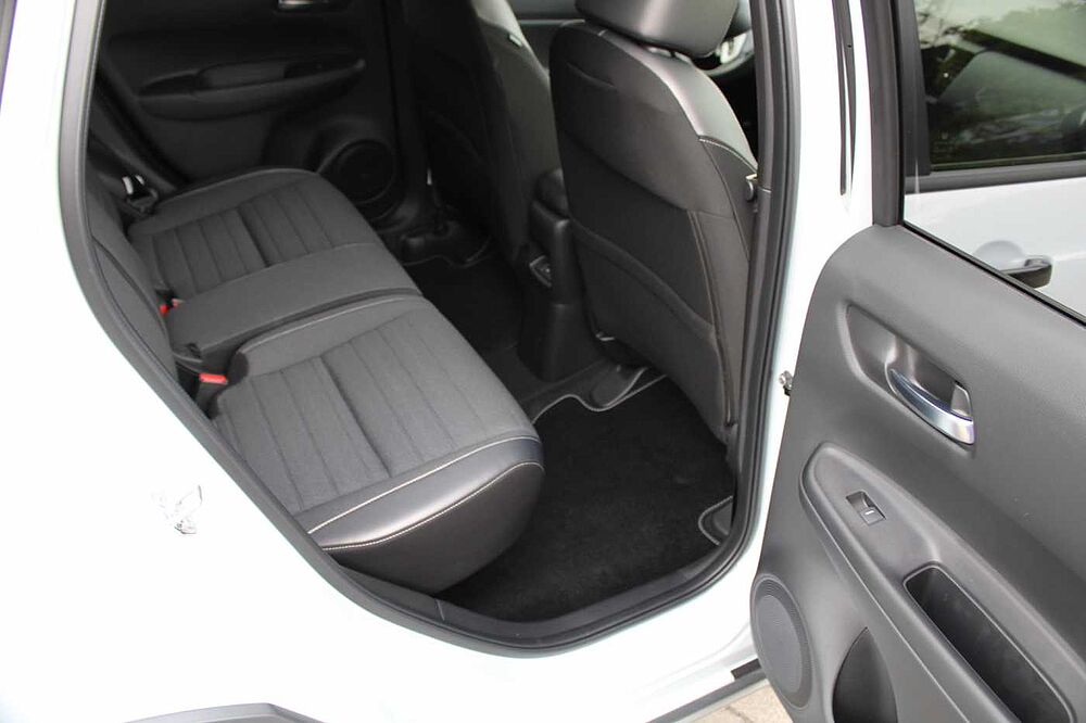 Honda Jazz Hybrid e: HEV 1.5 i-MMD Crosstar Advance