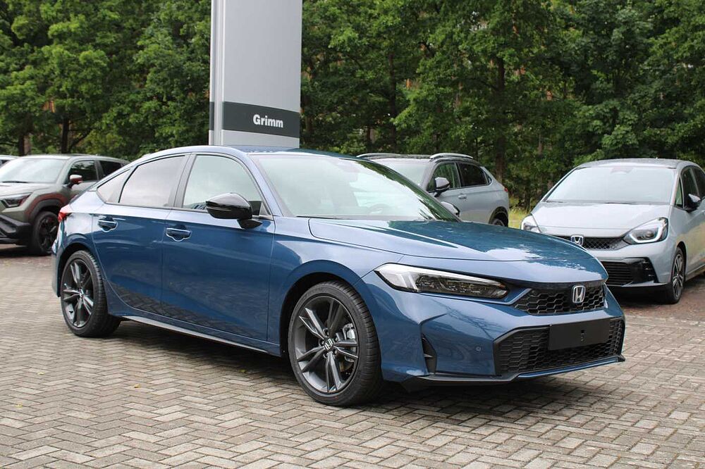 Honda Civic e: HEV 2.0 i-MMD Hybrid Sport