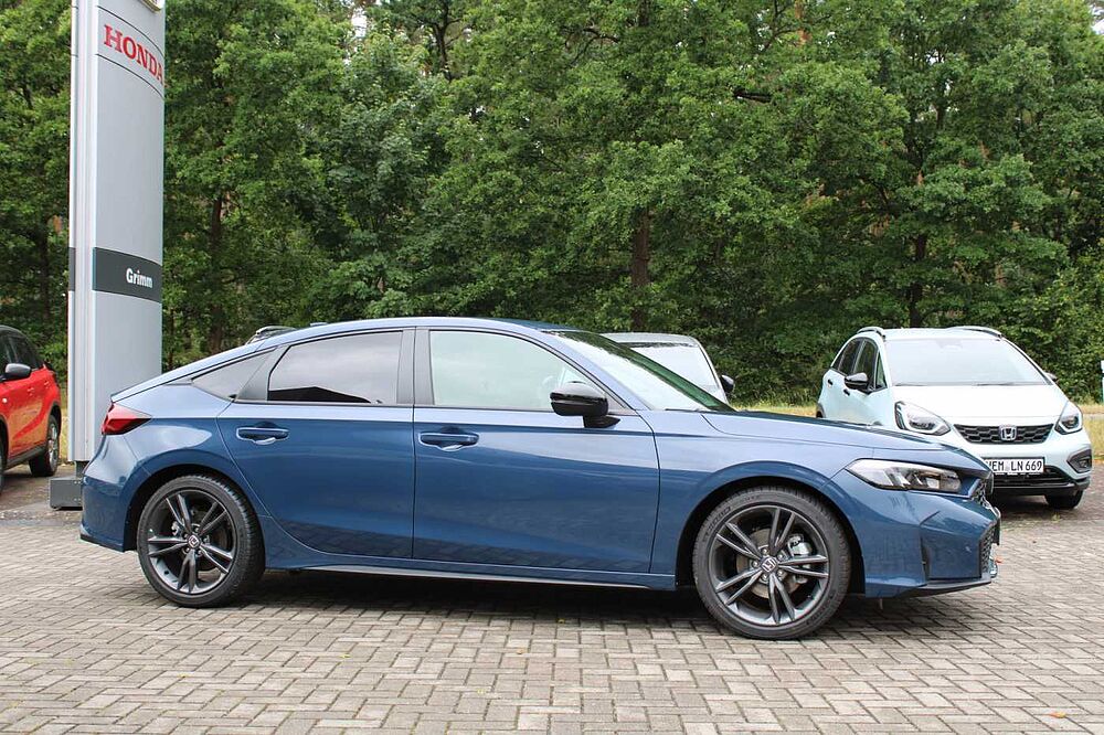 Honda Civic e: HEV 2.0 i-MMD Hybrid Sport