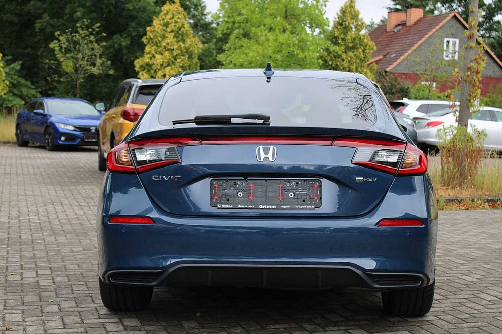 Honda Civic e: HEV 2.0 i-MMD Hybrid Sport