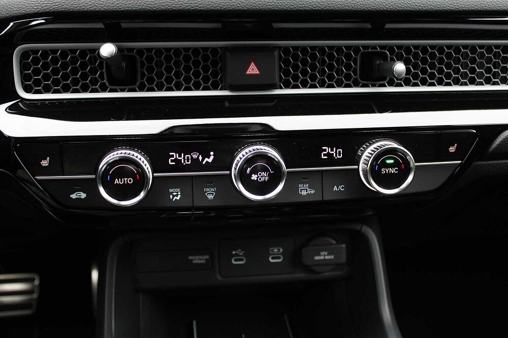 Honda Civic e: HEV 2.0 i-MMD Hybrid Sport