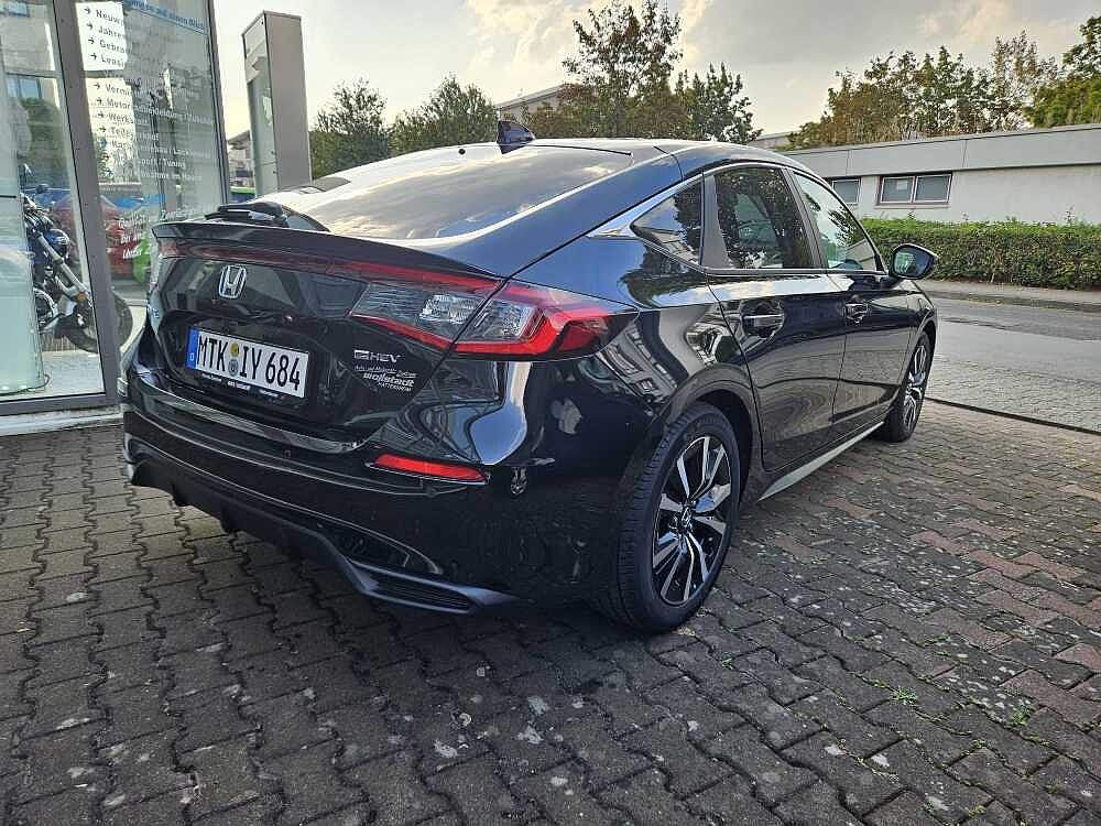 Honda Civic e: HEV 2.0 i-MMD Hybrid Elegance > Navi/Kamera