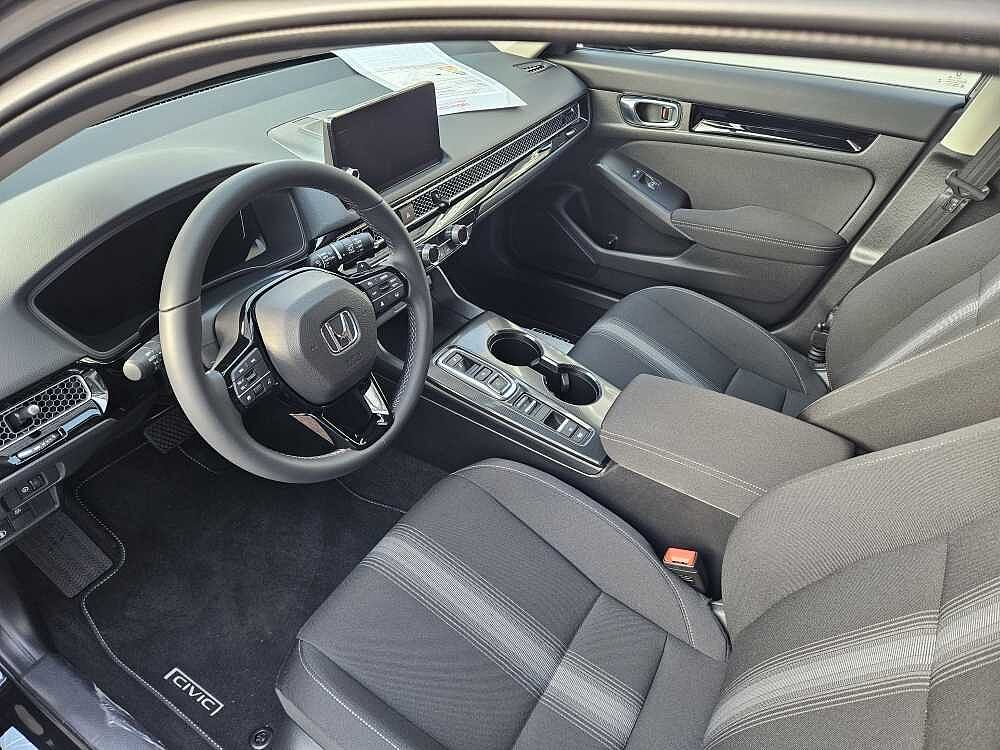 Honda Civic e: HEV 2.0 i-MMD Hybrid Elegance > Navi/Kamera