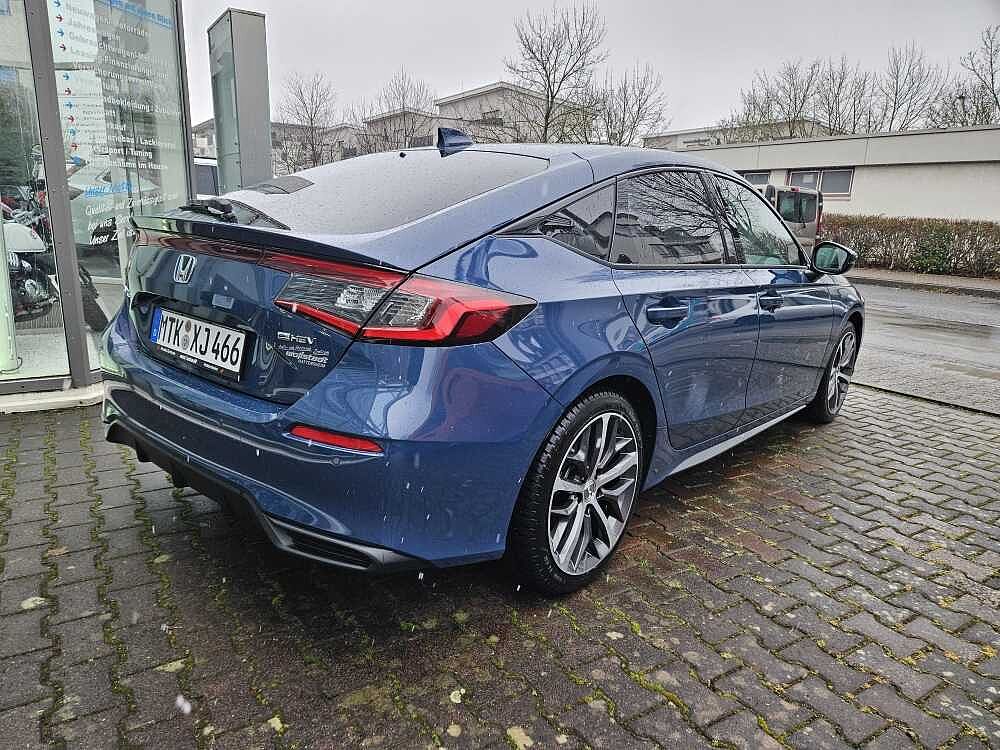 Honda Civic e: HEV 2.0 i-MMD Hybrid Advance 2026 m. Navi/Kamera