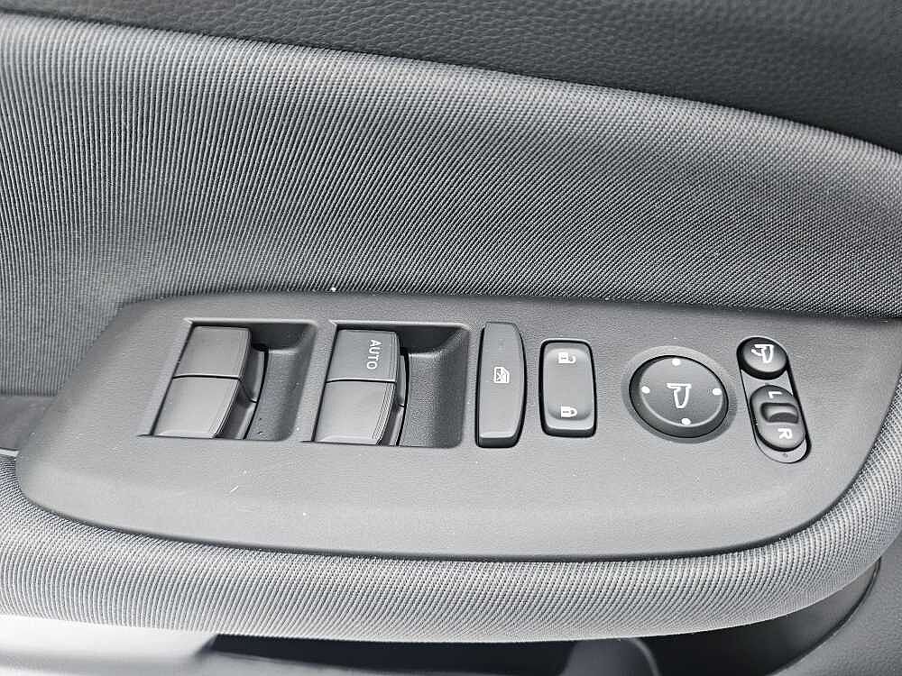 Honda Jazz Hybrid e: HEV 1.5 i-MMD Elegance m. Navi/Kamera