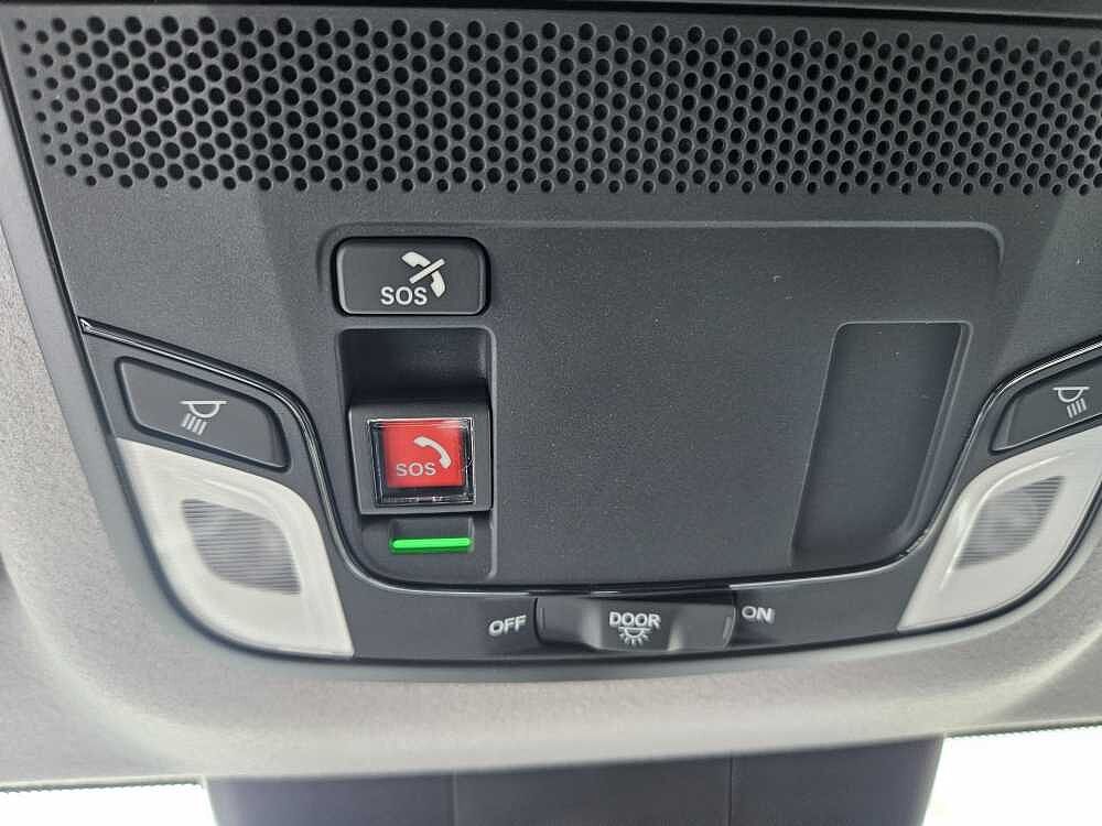 Honda Jazz Hybrid e: HEV 1.5 i-MMD Elegance m. Navi/Kamera