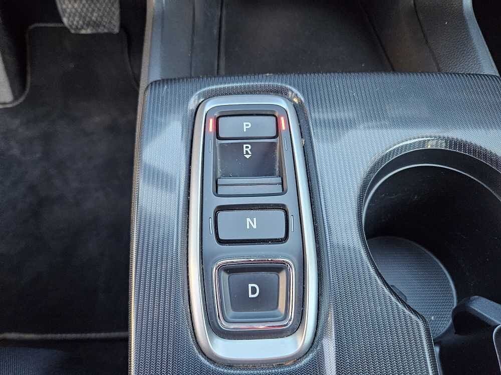 Honda Civic e: HEV 2.0 i-MMD Hybrid Elegance m. NAVI/Kamera