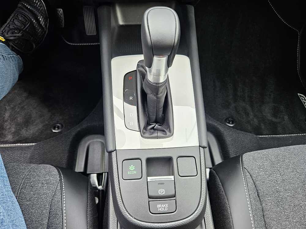 Honda Jazz Hybrid e: HEV 1.5 i-MMD Advance m. Kamera/Navi