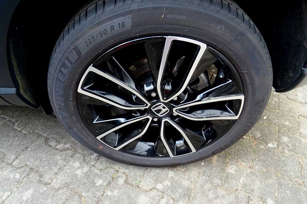 Honda HR-V e: HEV 1,5 Elegance Automatik, Winterräder