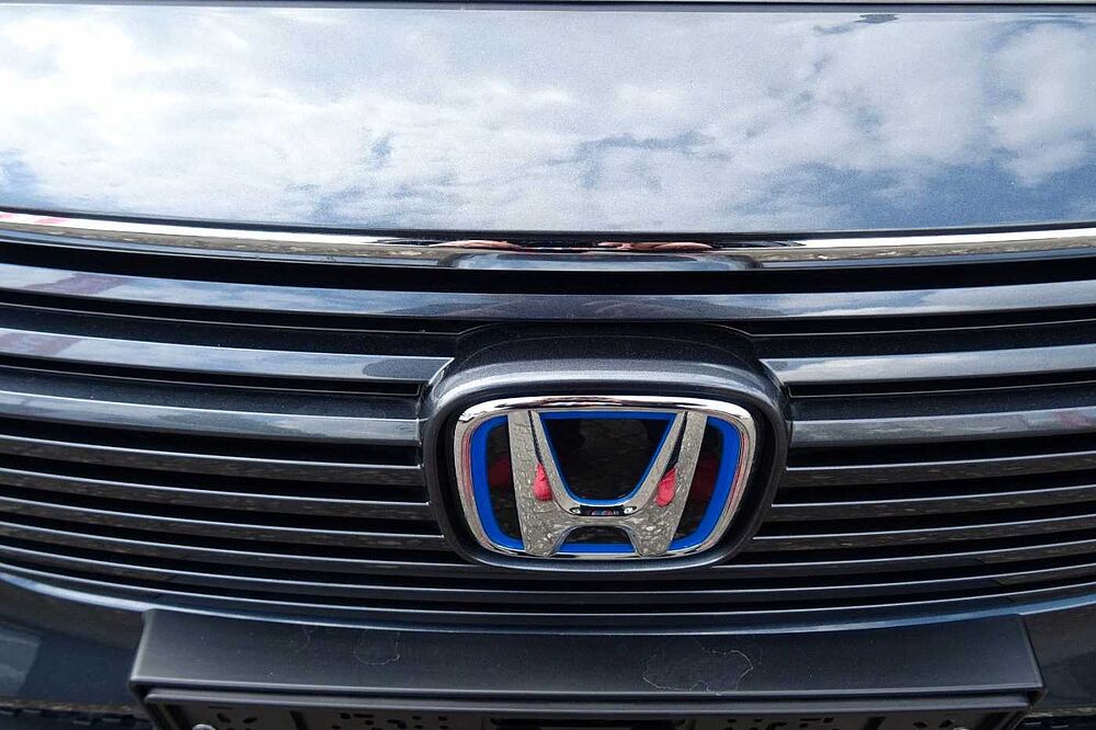 Honda HR-V e: HEV 1,5 Elegance Automatik, Winterräder