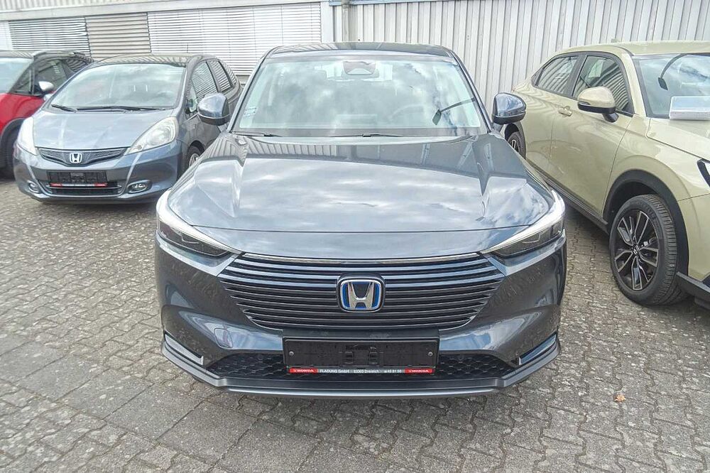 Honda HR-V e: HEV 1,5 Elegance Automatik, Winterräder