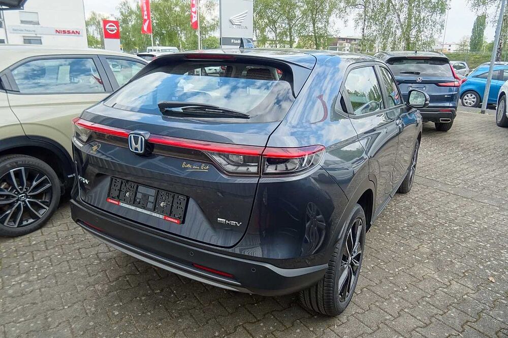 Honda HR-V e: HEV 1,5 Elegance Automatik, Winterräder