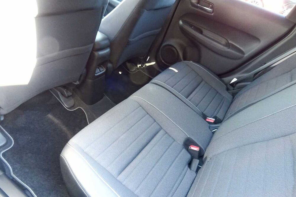 Honda Jazz 1.5 i-MMD Hybrid Crosstar Advance Automatik