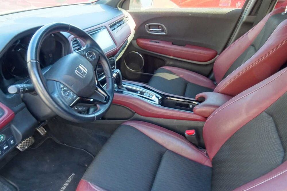 Honda HR-V 1.5 VTEC TURBO Sport CVT Winterräder