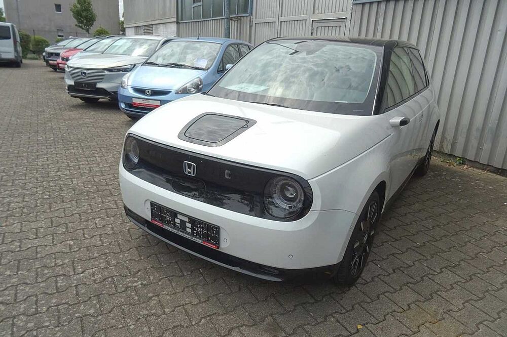 Honda e Advance 17' Illu-Paket