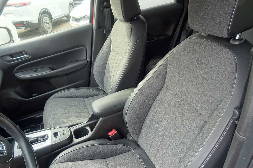Honda Jazz e: HEV Advance