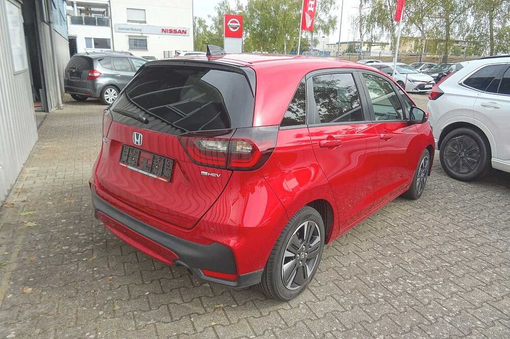 Honda Jazz e: HEV Advance