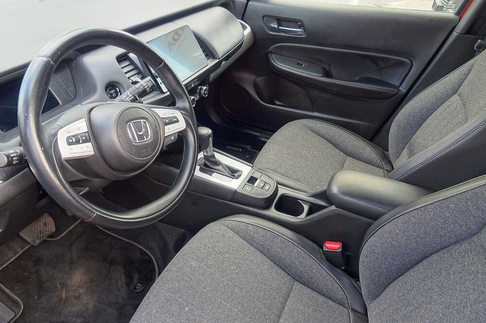 Honda Jazz e: HEV Advance