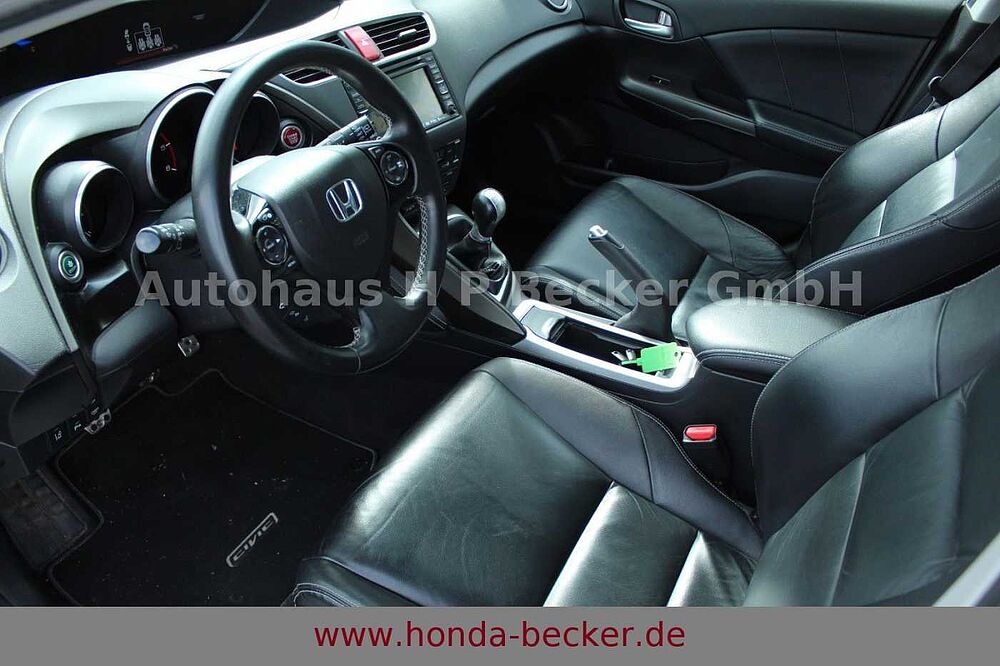 Honda Civic 1.6 i-DTEC Tourer Executive AHK WR TOP
