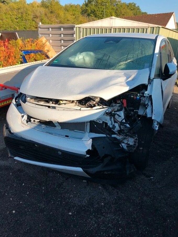 Honda  Jazz 1.5 i-MMD Hybrid Advance TOTALSCHADEN