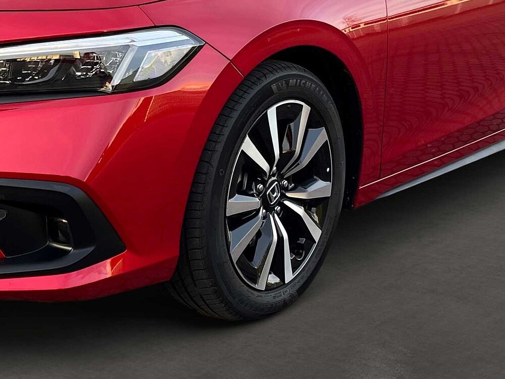 Honda Civic e: HEV 2.0 i-MMD Hybrid Elegance