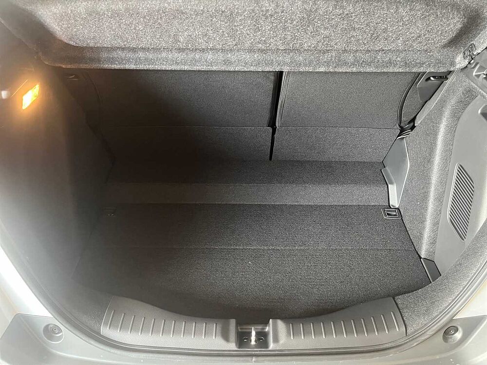 Honda Jazz Hybrid e: HEV 1.5 i-MMD Crosstar Advance