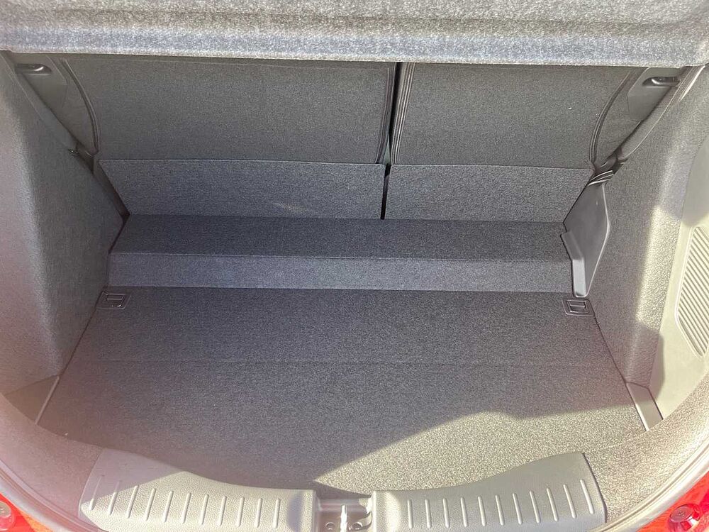 Honda Jazz Hybrid e: HEV 1.5 i-MMD Elegance