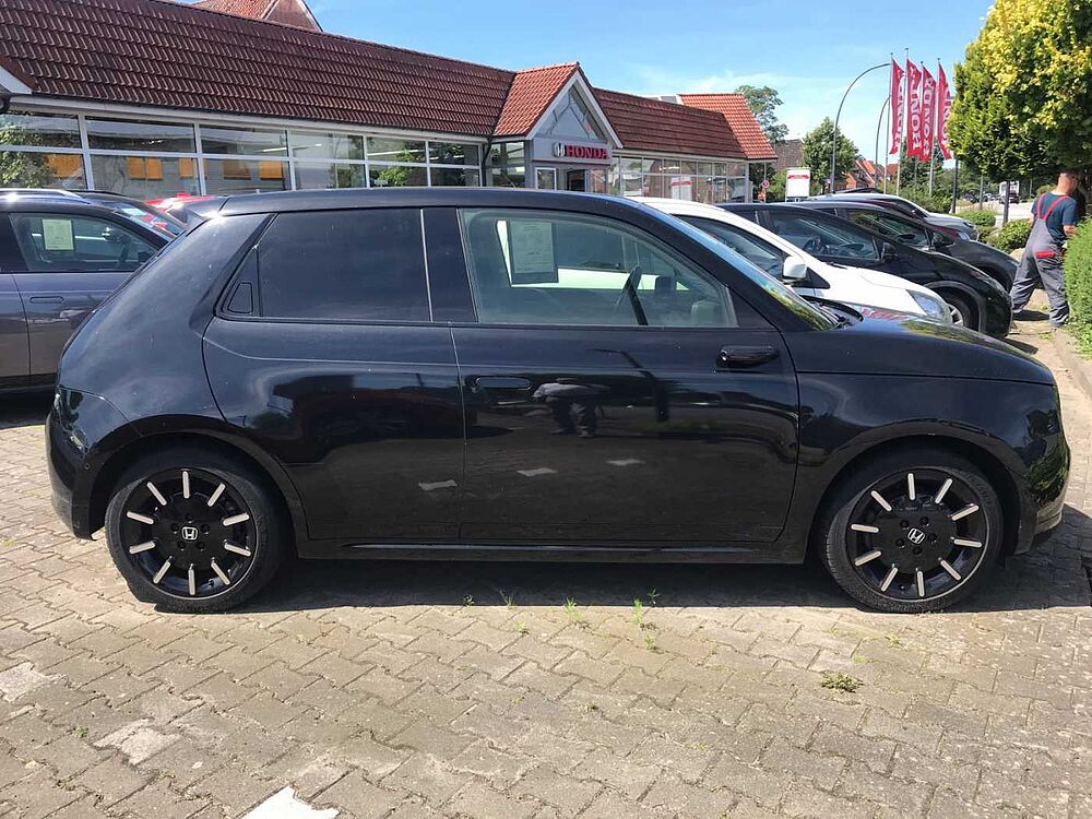 Honda Honda e Advance 17'