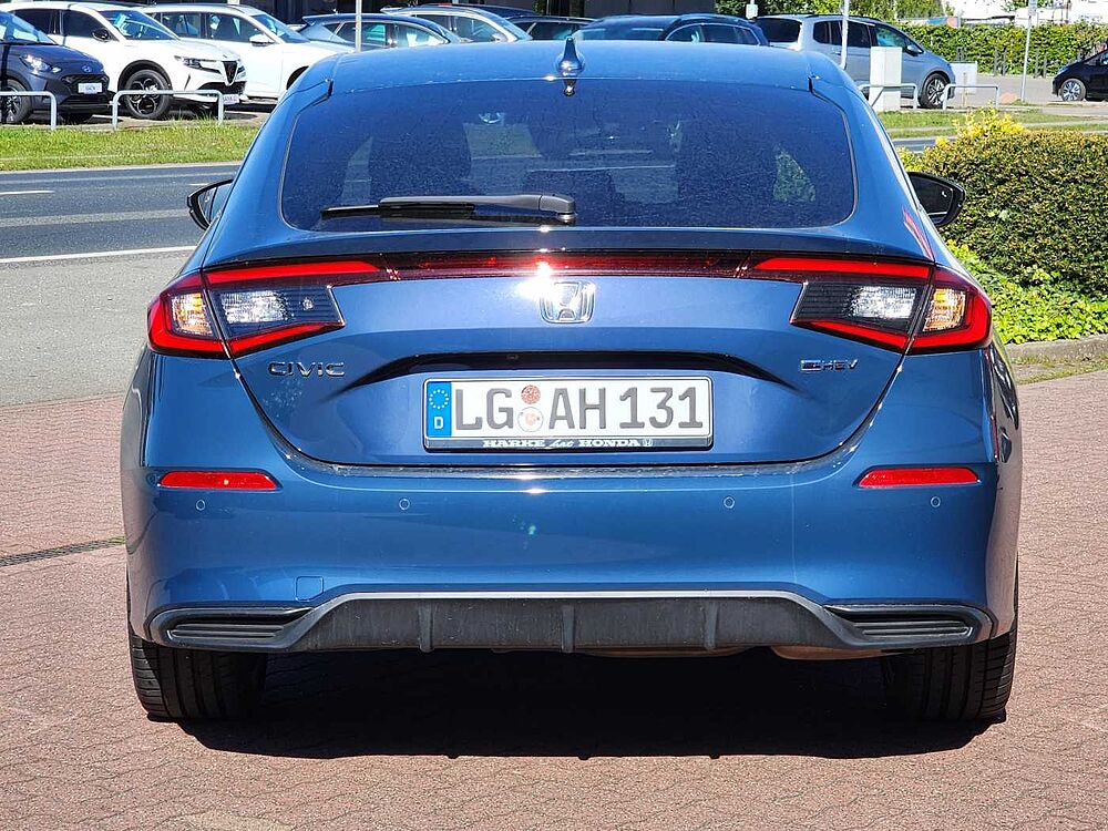 Honda Civic e: HEV 2.0 i-MMD Hybrid Sport