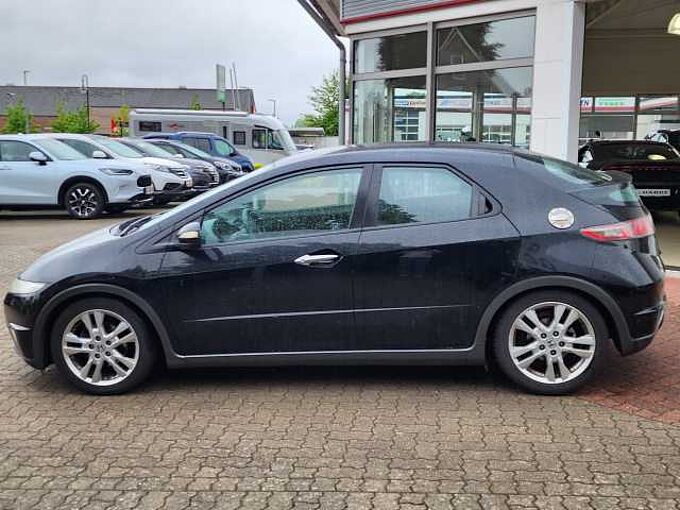 Honda Civic Fließheck 5-Türer 1.8i-VTEC Sport