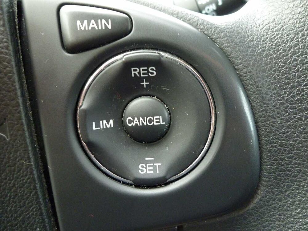 Honda CR-V 2.0i-VTEC 2WD Comfort + AHK + usw.